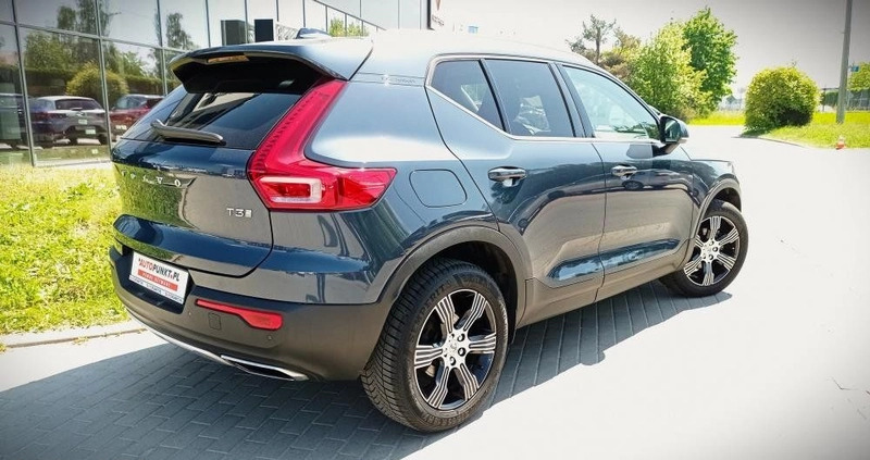 Volvo XC 40 cena 114900 przebieg: 121062, rok produkcji 2019 z Kraków małe 781